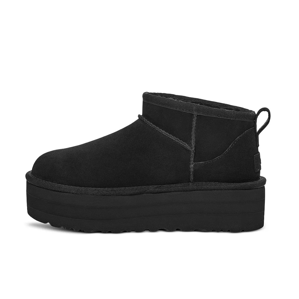 Brand New UGG Women's Classic Ultra Mini Platform Boots | Black | Size 8